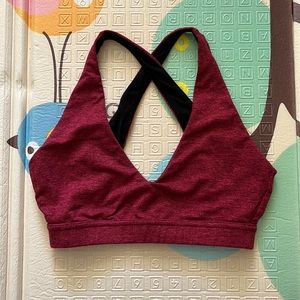 P’tula size small Bare V sports bra